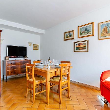 Pisa Airport Comfy Apartment - Private Parking エクステリア 写真