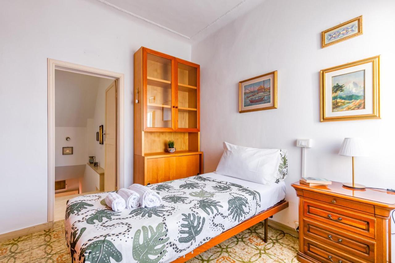 Pisa Airport Comfy Apartment - Private Parking エクステリア 写真